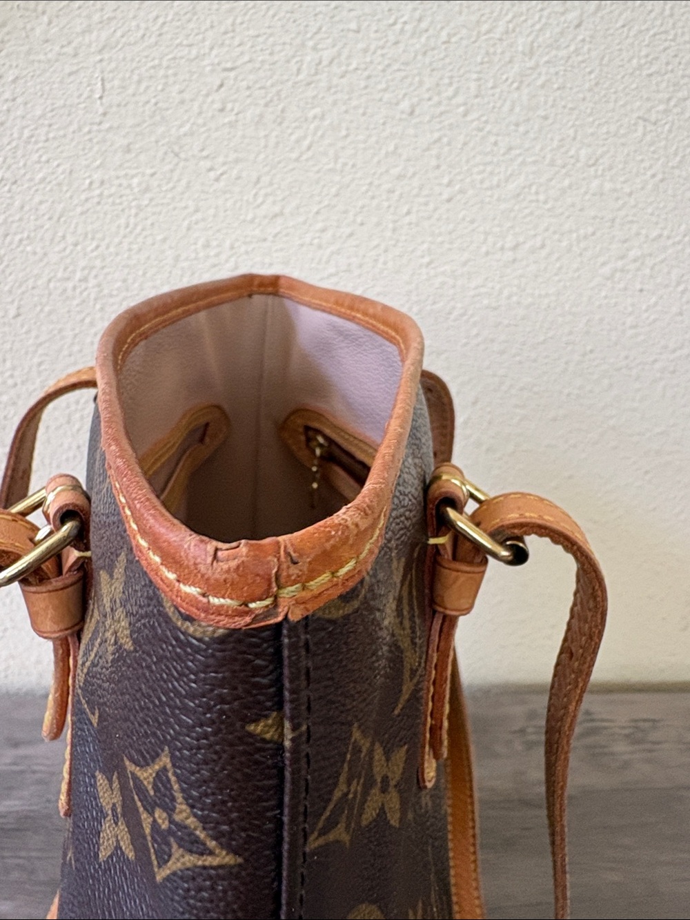 Authentic Vintage Louis Vuitton Petit Monogram Bucket PM Leather Brown Tote Bag - Picture 16 of 17